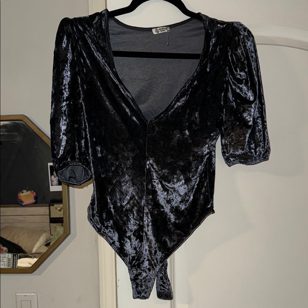 Free People Elegant Black Velvet Women's bodysuit